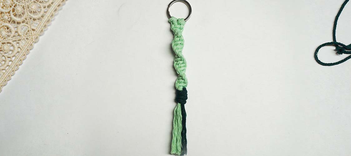 DIY Schlüsselanhänger aus Makramee - Helixknoten