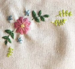 Stickmotiv-Blumen