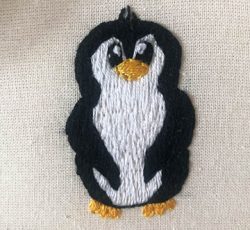 Stickmotiv-Pinguin