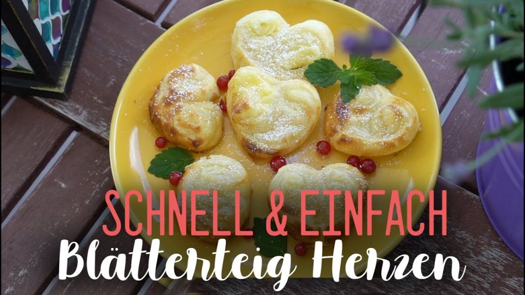 Blätterteig Herzen mit Puddingfüllung